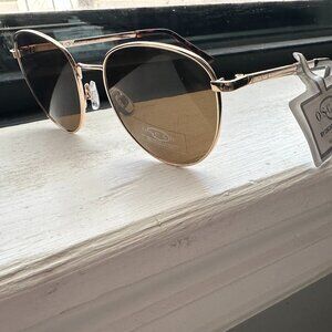 BRAND NEW - Oscar by Oscar de la Renta Sunglasses